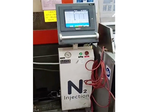 玩具行业氮气成型视频案例